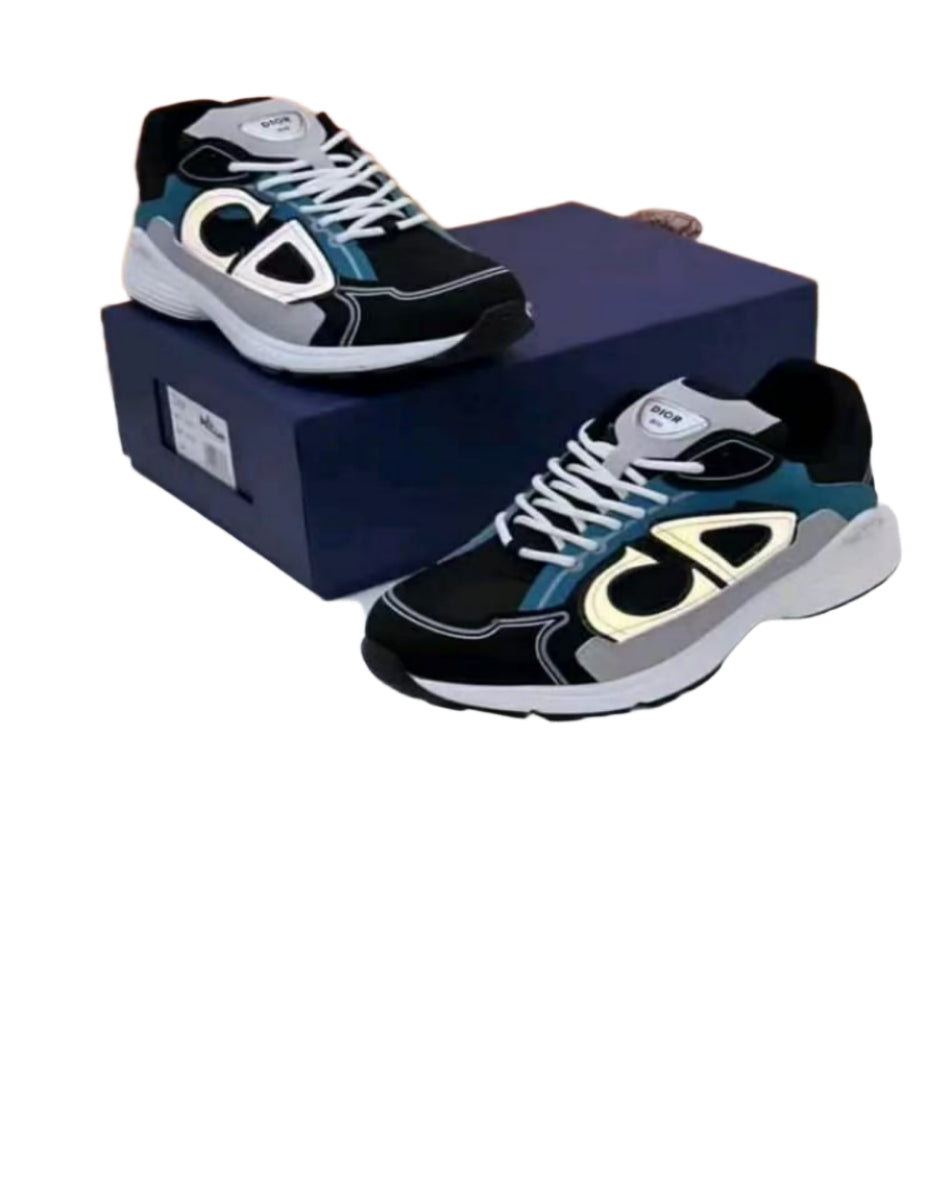 Quality Designer Unisex Sneakers-Black