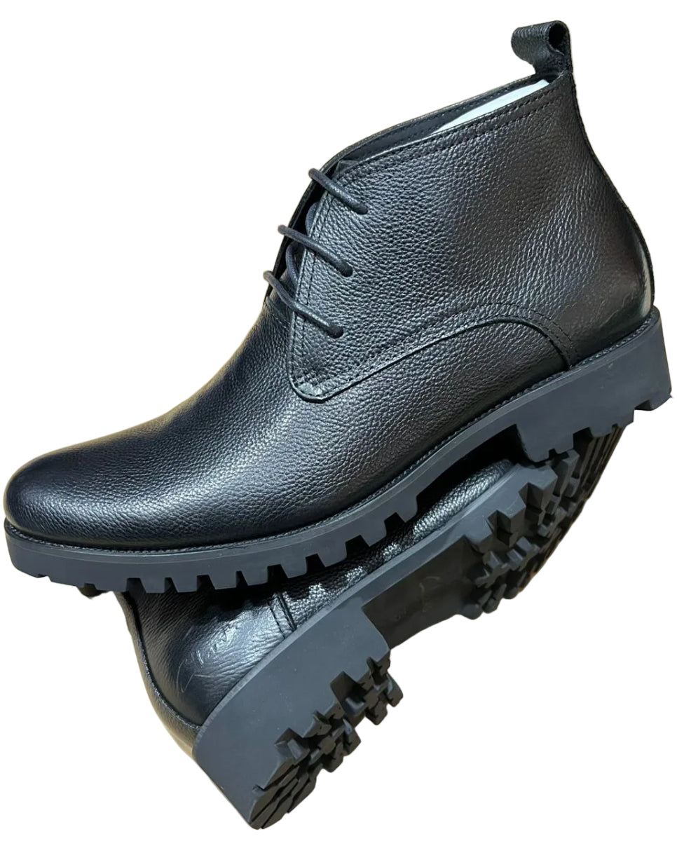 Gentle Lace Up Boots - Black.