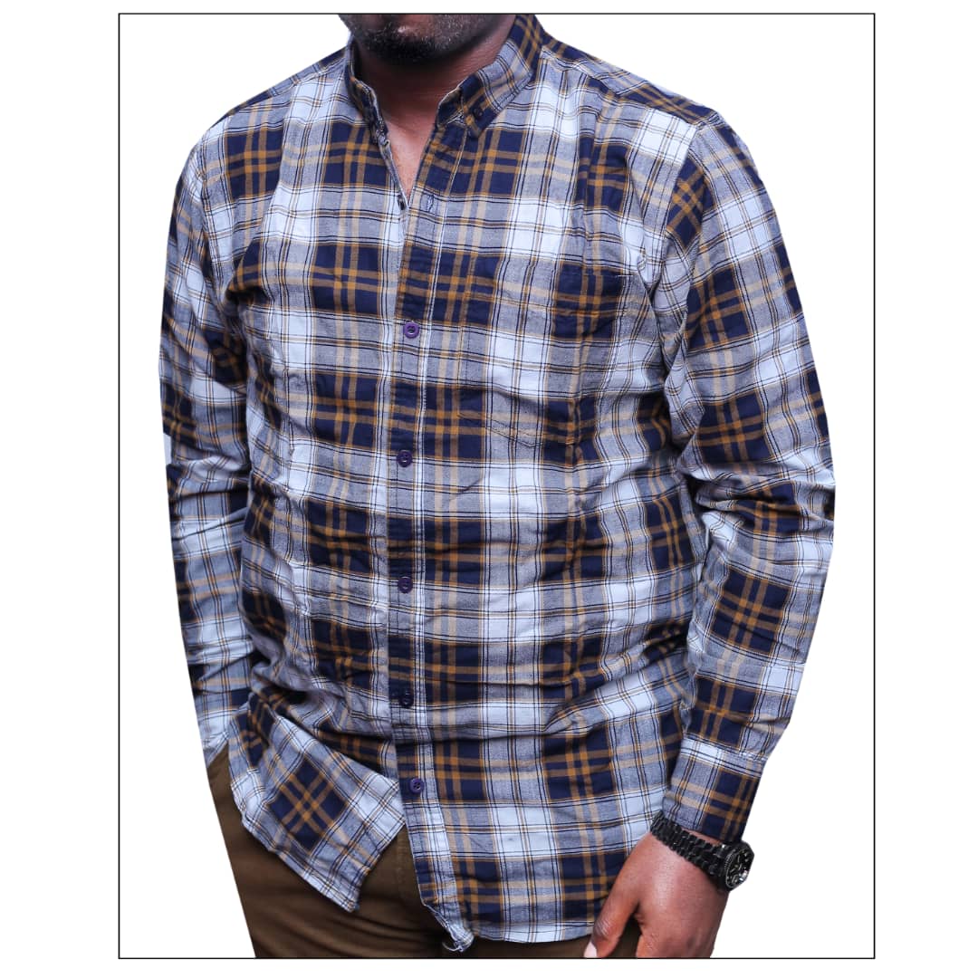 Long-sleeved Checked Shirt