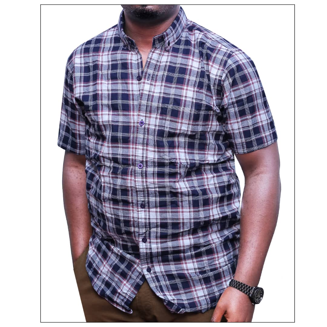 Cottton shortsleeved shirt