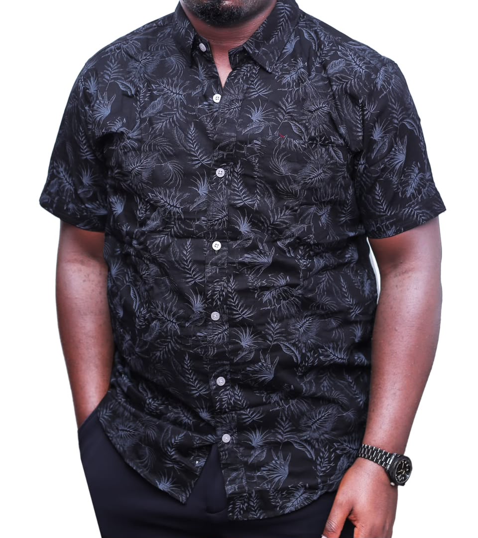 Quality Shortsleeve Floral Shirt - Black