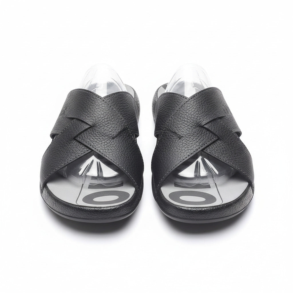 Classic And Durable Leather Sandal-Black
