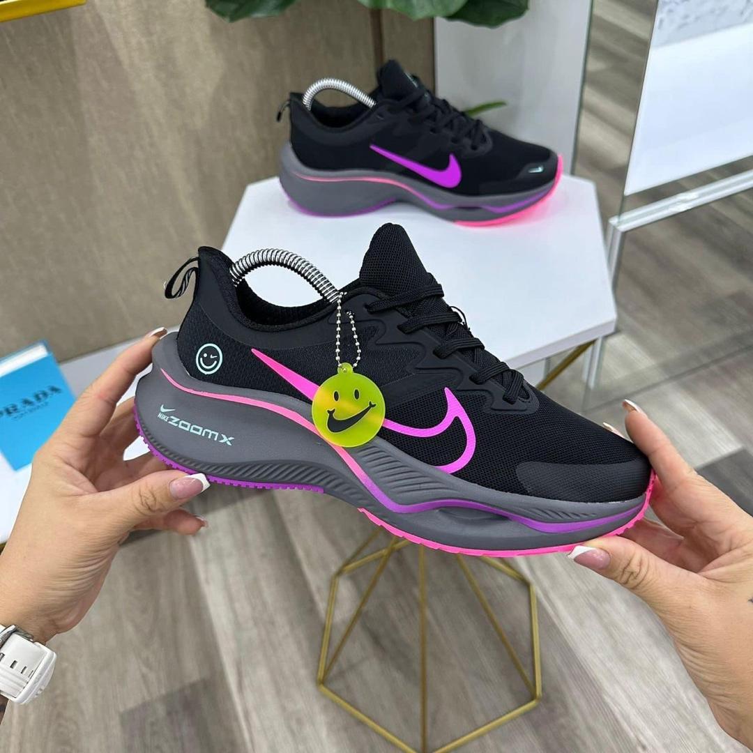 Zoomax Ladies Sneakers