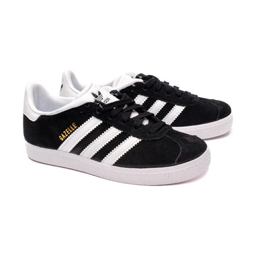 Classic Kick Adidas Sneakers.