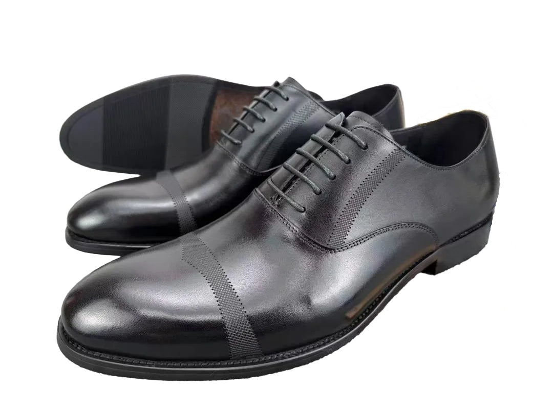 Durable And Quality Professional Lace up Leather Shoes-Black