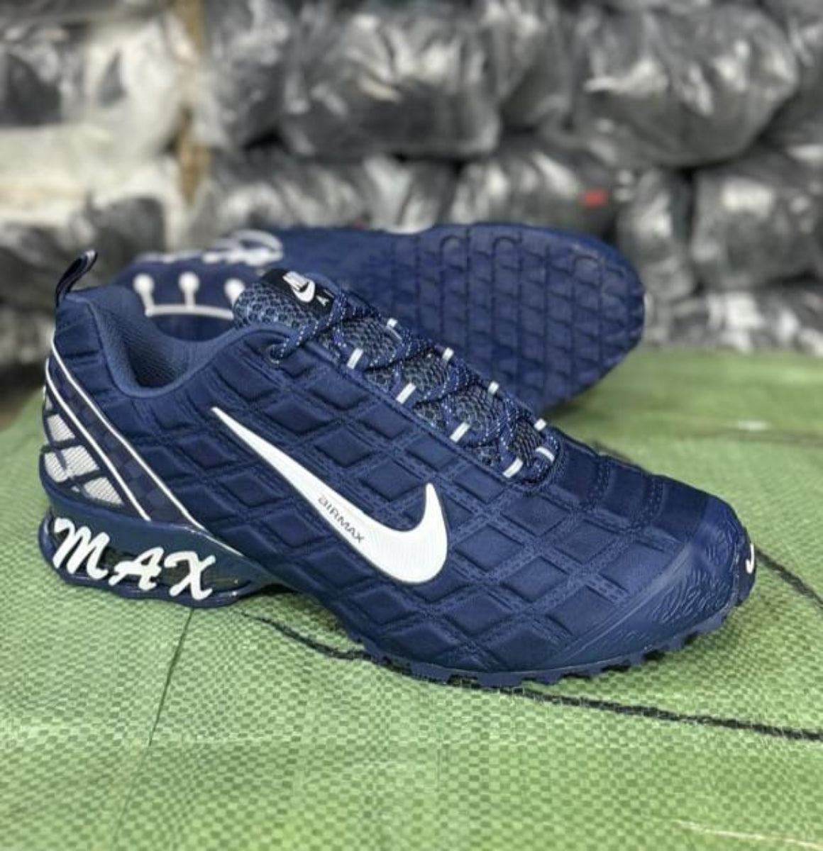 Durable Quality Sneaker - Blue